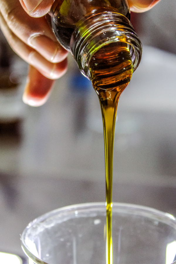 How to tell if oil is fresh | Cool Mom Eats