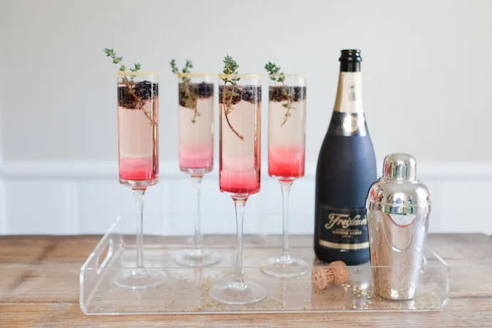 This beautiful Blackberry Thyme Sparkler is the perfect Champagne cocktail for New Year's Eve | The Effortless Chic