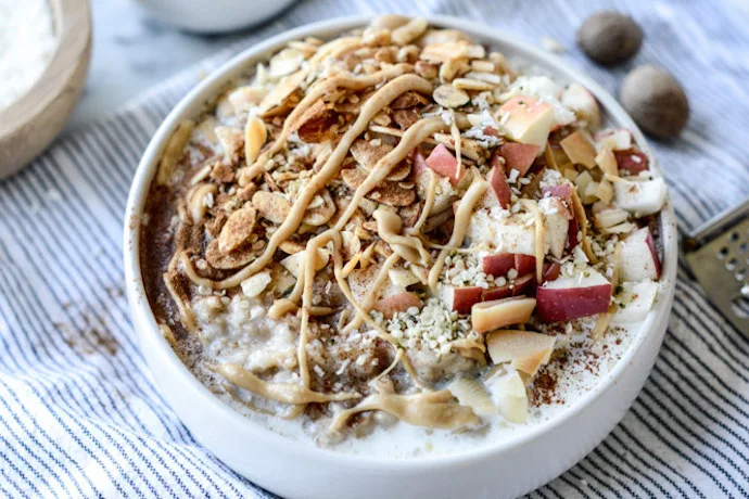 Our list of best slow cooker breakfast recipes wouldn't be completely without this Slow Cooker Apple Cinnamon Steel Cut Oatmeal | How Sweet Eats
