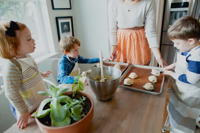 Helpful tips for baking with kids, and 6 recipes to get you started.