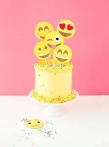 This emoji cake is a cool birthday cake idea for tweens and teens obsessed with texting. Which is all of them, right? | A Subtle Revelry