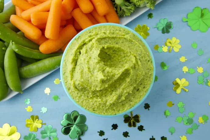 This easy Cheesy Green Hummus is not only a dye-free St. Patrick's Day, it's also a great protein-rich snack or school lunch for any day you're feeling lucky. | Weelicious