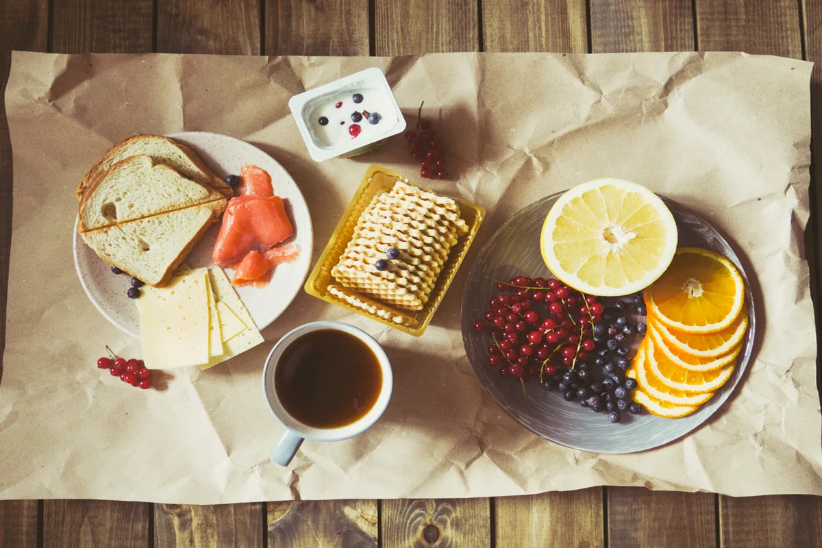 Smart snacking tips to keep from over snacking | Cool Mom Eats