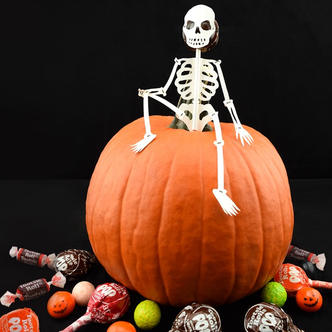 Tootsie Roll Company candy is a great allergy-friendly Halloween candy option. | Cool Mom Eats