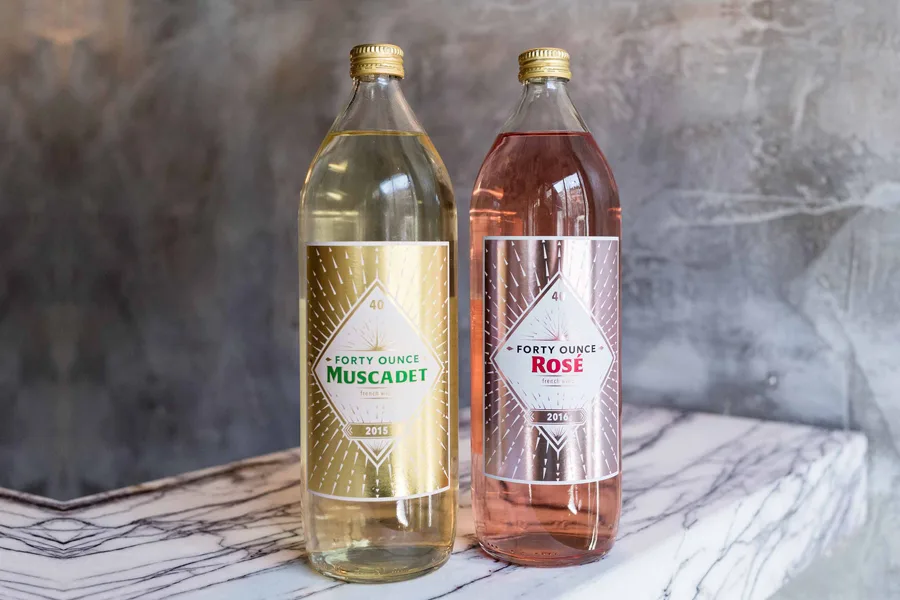 Forty Ounce Rose is here! Check out these brilliant forty ounce wine bottles perfect for spring and summer parties | Cool Mom Eats