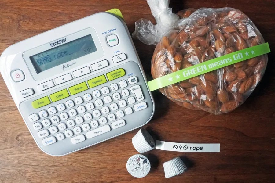 Smart tips for how to get kids in the kitchen -- on their own. Yay for them taking charge of their breakfast, lunch and snacks! | Cool Mom Eats