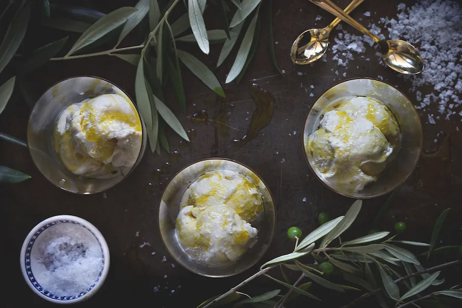 The new way you'll want to eat ice cream from now on: Olive Oil and Vanilla Ice Cream at Honestly Yum