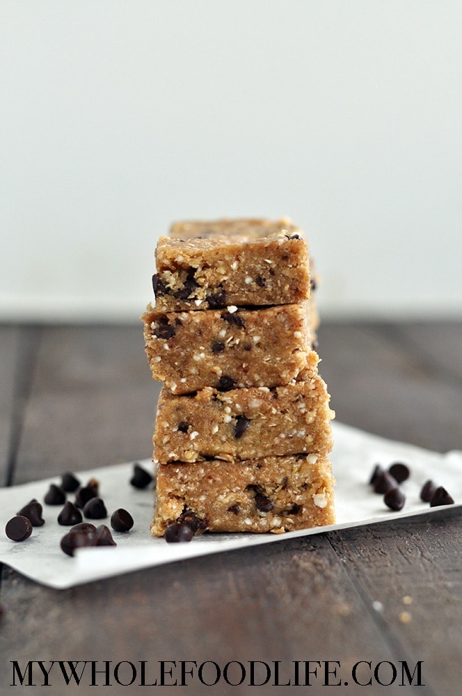 Best travel snack recipes: Cashew Quinoa Granola Bars at My Whole Food Life