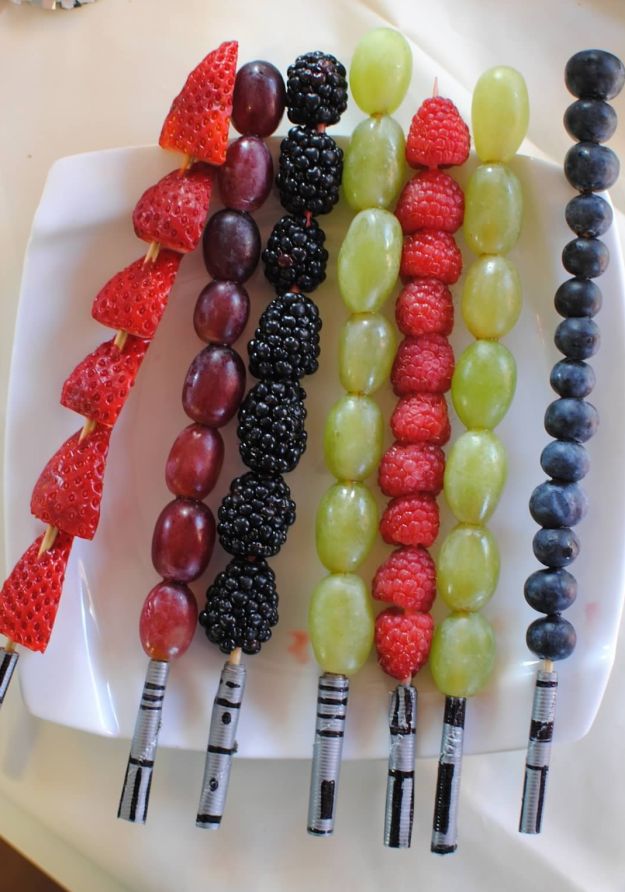 Star Wars recipes for Force Friday: Light Saber Fruit Skewers at Rookie Moms