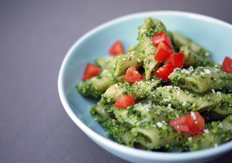 5 creative ways to pack plain leftover pasta for an easy school lunch that's so much better than just straight leftovers | Cool Mom Eats