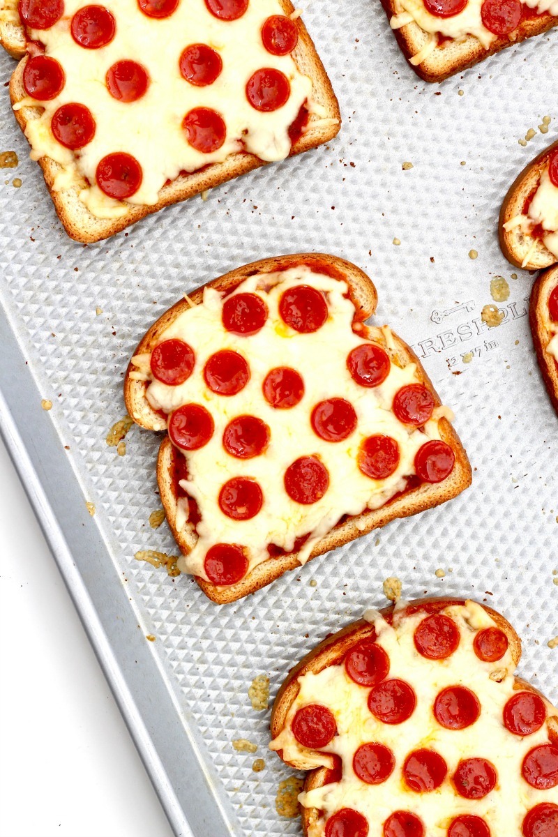 Nut-free snack recipes: Pizza Toast at Baker Mama