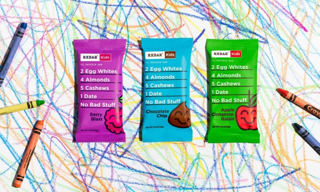 RXBAR Kids are great high protein snack that you can pick up at the store with only 4 clean ingredients -- not even any sugar... at all! And our kids love them. | Cool Mom Eats