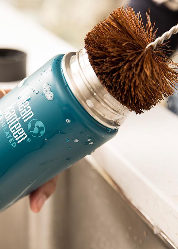 Tips for cleaning water bottles: Kleen Kanteen brush | Cool Mom Eats