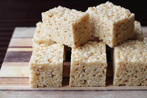 The one trick to take Rice Krispies Treats to the next level? Brown butter! Here's how to make brown butter, plus one of our favorite recipes for Sea Salt Brown Butter Rice Krispies Treats at This Week for Dinner | Cool Mom Eats