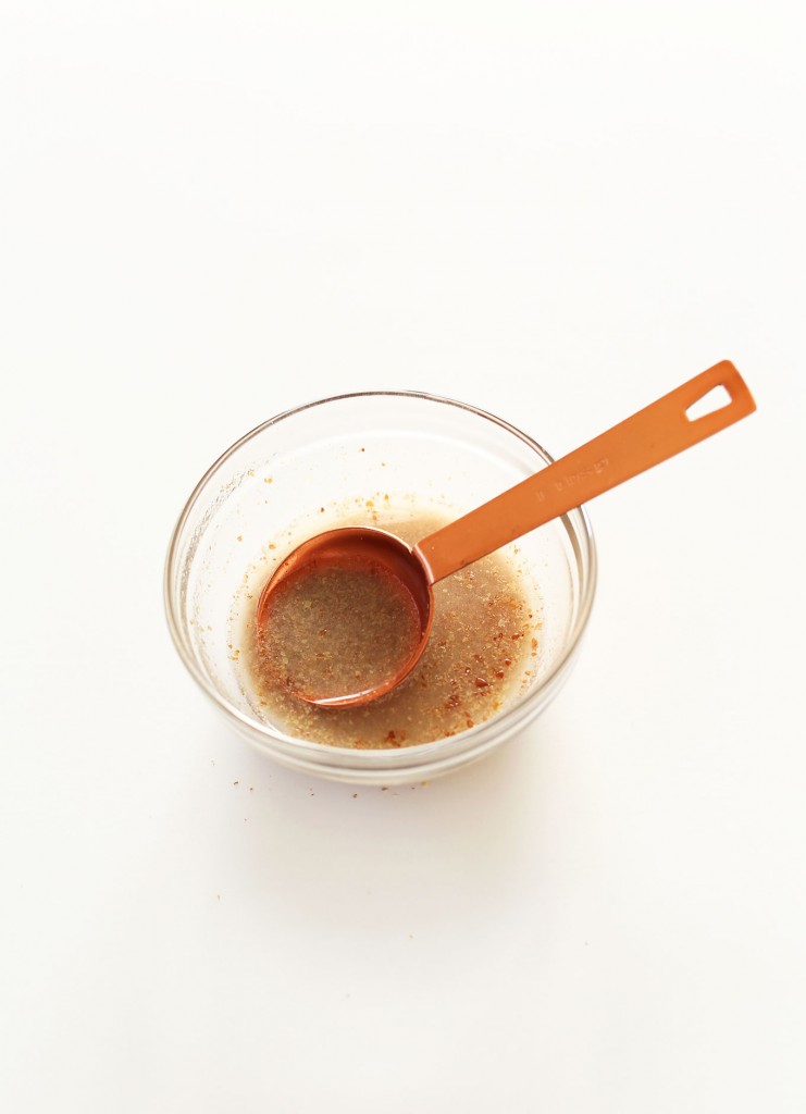 How to make a flax egg: Allergy-free substitutes for easier allergy-free holiday baking | Minimalist Baker