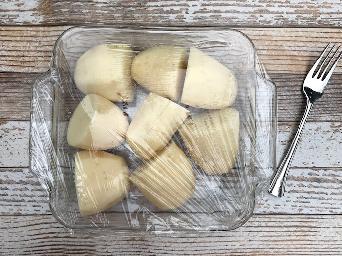 How to make mashed potatoes in the microwave: step-by-step directions for holiday meal worthy mashed in minutes | © Jane Sweeney for Cool Mom Eats