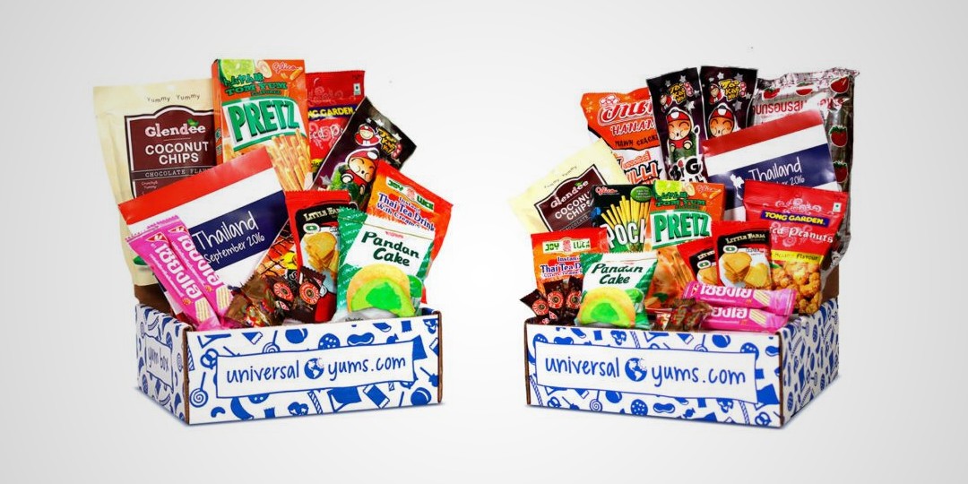 Best food subscription boxes perfect for last-minute holiday gifts: Universal Yums sends a box of snacks and candy from a new country every month, along with an educational booklet with info, games and trivia. Fun! | Cool Mom Eats holiday gift guide 2017