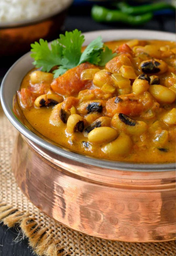 New Year's black-eyed pea recipes: Curried Vegetarian Black-Eyed Peas by Cilantro and Citronella