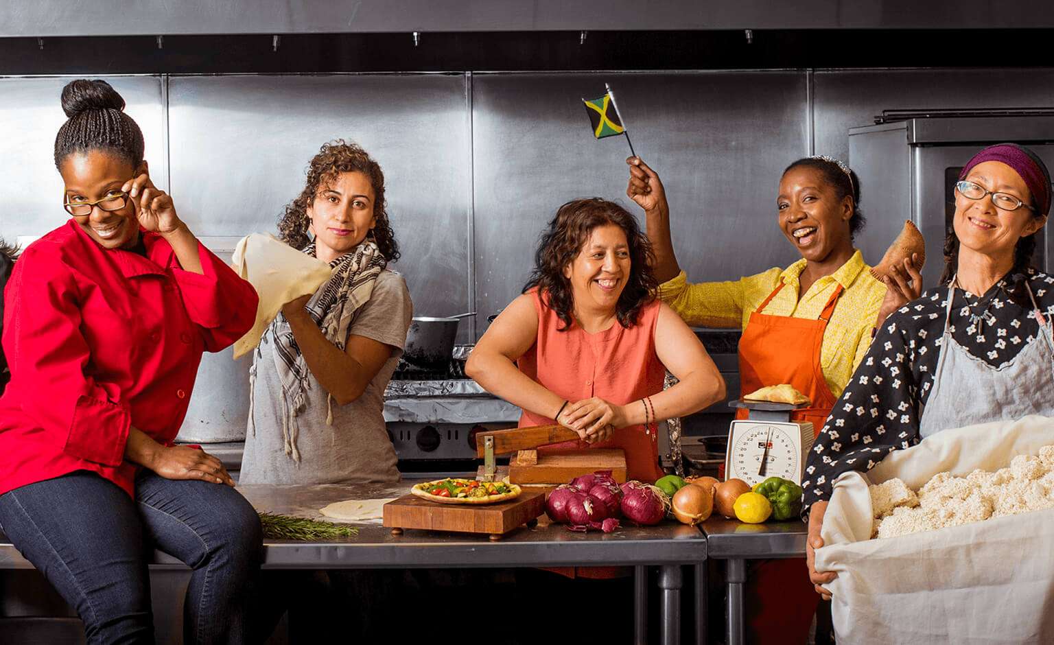 Holiday gifts for food lovers that do good in the world: Supporting donation to La Concina, which supports women from communities of color and immigrant communities working to start their own food businesses in and around San Francisco | Cool Mom Eats holiday gift guide 2017 Holiday gifts for food lovers that do good in the world: Supporting donation to La Concina, which supports women from communities of color and immigrant communities working to start their own food businesses in and around San Francisco | Cool Mom Eats holiday gift guide 2017