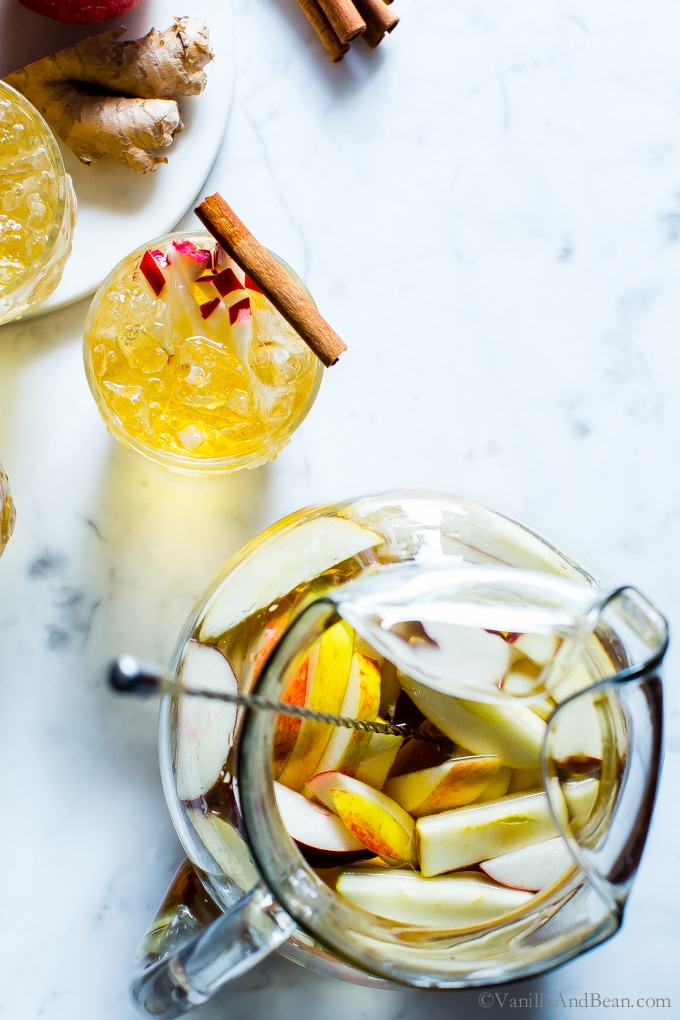 Make ahead holiday cocktail recipes | Sparkling Apple Bourbon Sangria cocktail at Vanilla and Bean