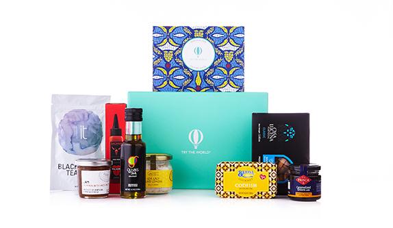 Try the world food subscription box for last-minute gift giving | coolmomeats.com