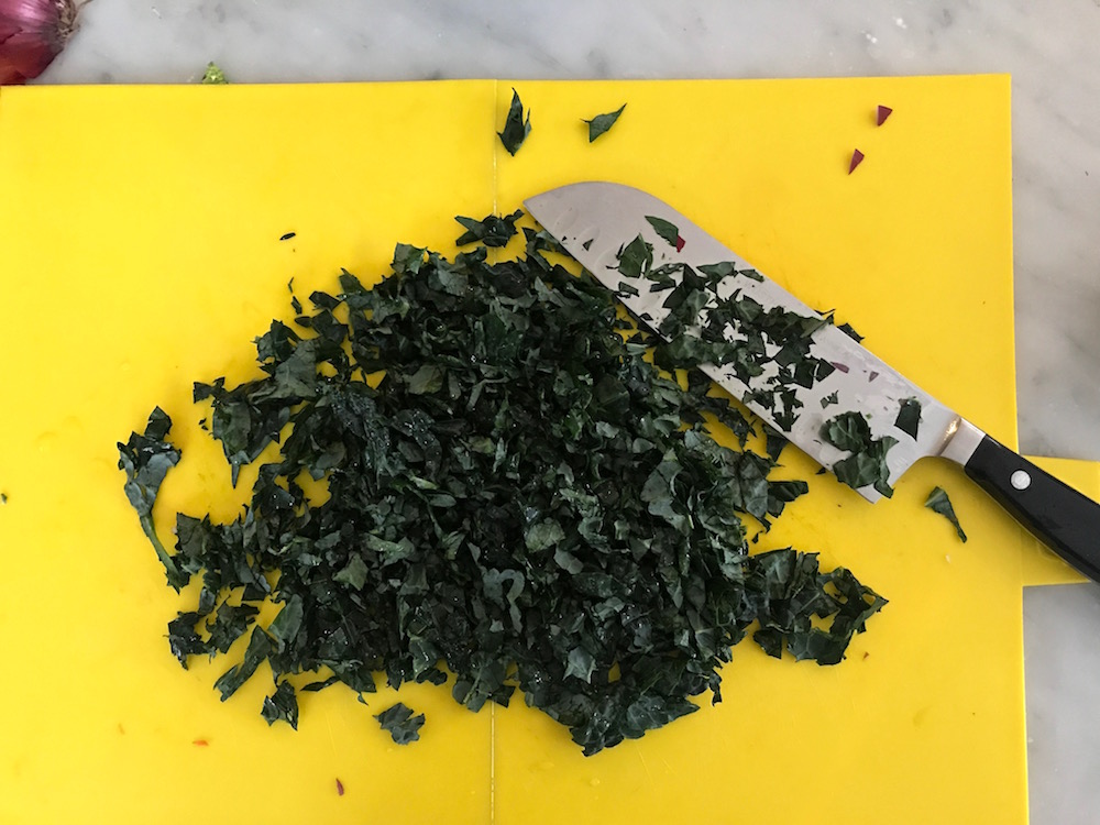 Weeknight family dinners: sausage and kale make a great combo. | ©Jane Sweeney Cool Mom Eats