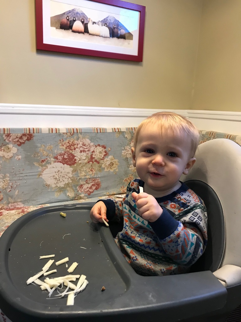 5 BTDT tips on starting your baby on solids that I wish someone would have shared with me when we first started | Photo © Caroline Siegrist for Cool Mom Eats