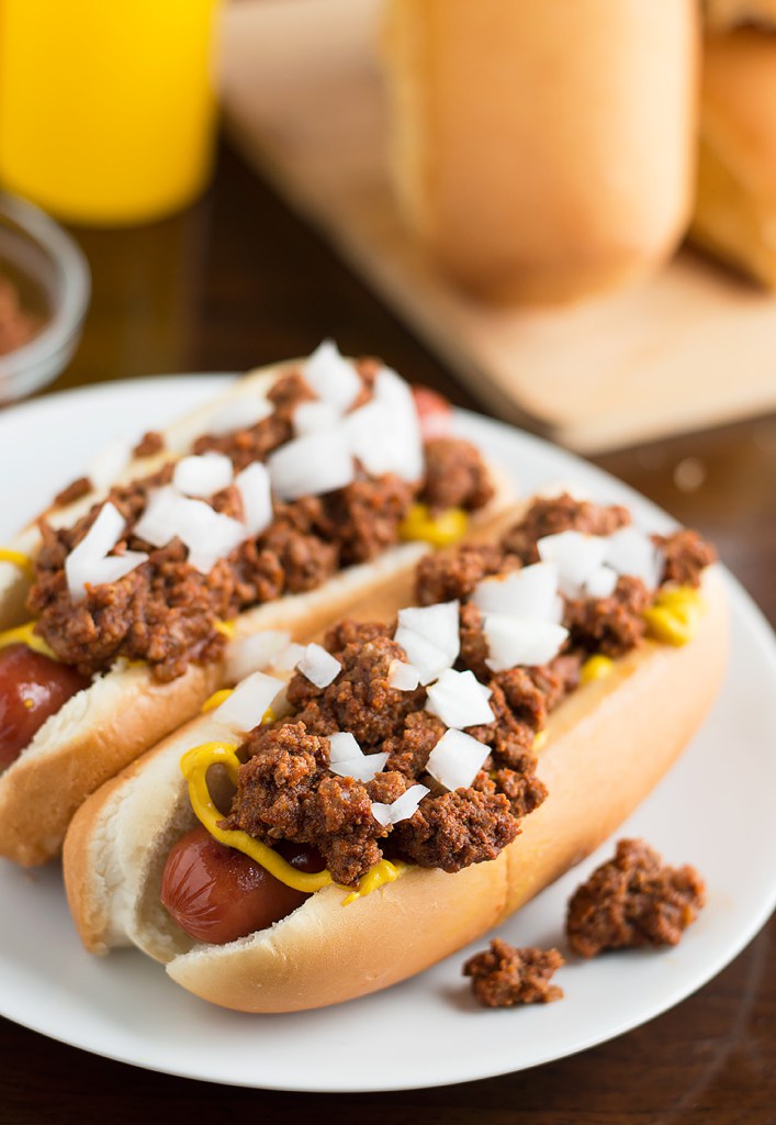 Super Bowl recipes that satisfy your game day cravings and also serve as dinner: Easy homemade Chili Dogs | Savory Spicerack Super Bowl recipes that satisfy your game day cravings and also serve as dinner: Easy homemade Chili Dogs | Savory Spicerack