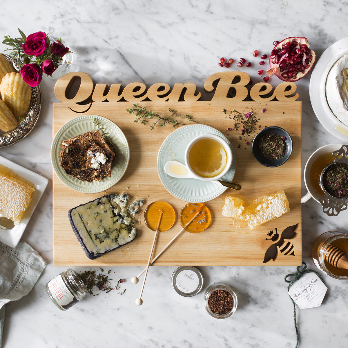 Words with Boards personalized cutting boards: Get creative! Such a fun gift for your favorite kitchen enthusiast, a wedding, or maybe just yourself. Love! | Cool Mom Eats