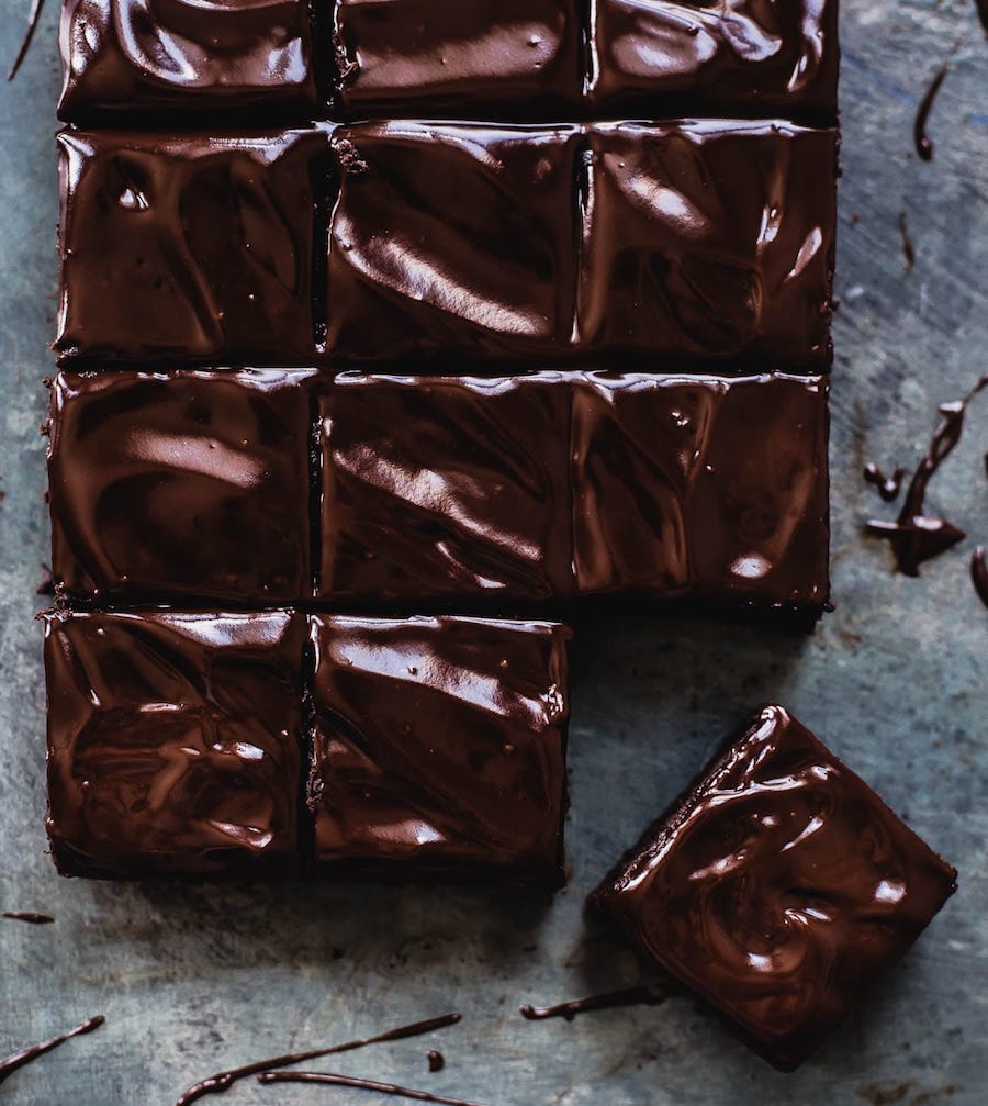 Clean chocolate desserts for Valentine's Day: Vegan brownies at Heartbeet Kitchen