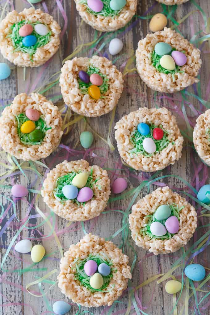 Easter cookies kids can make: Rice Krispie birds nests at Simply Stacie Easter cookies kids can make: Rice Krispie birds nests at Simply Stacie