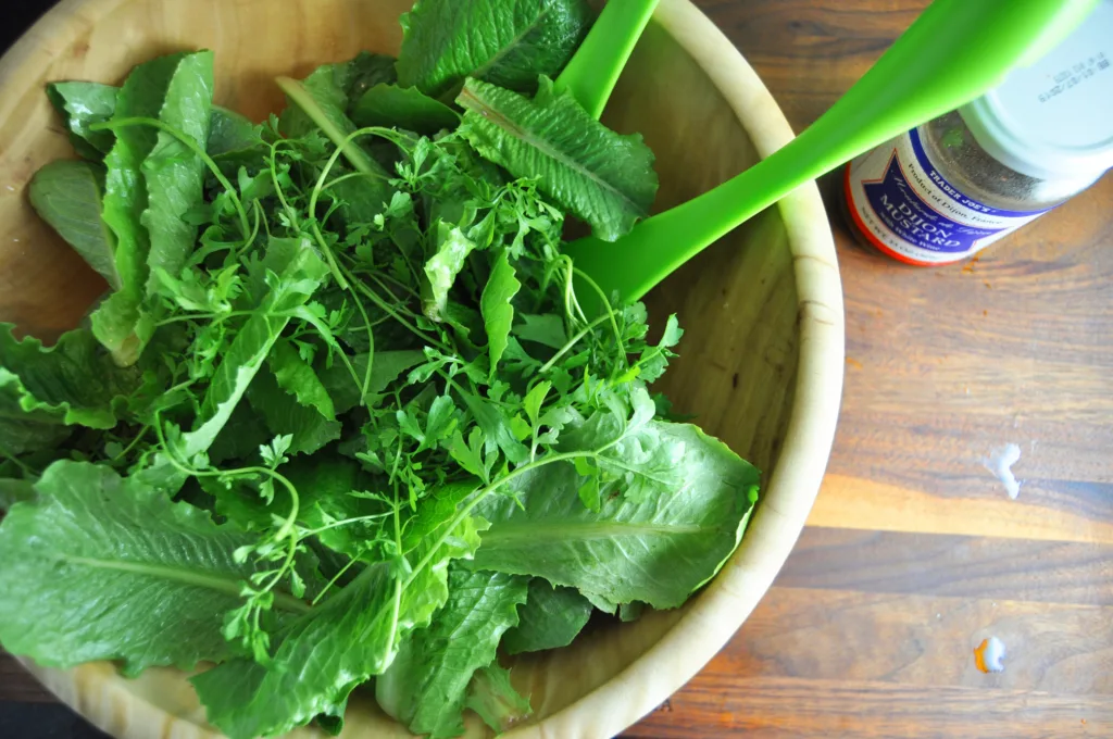 The 4-ingredient Dijon vinaigrette recipe that's perfect for a simple salad | Cool Mom Eats