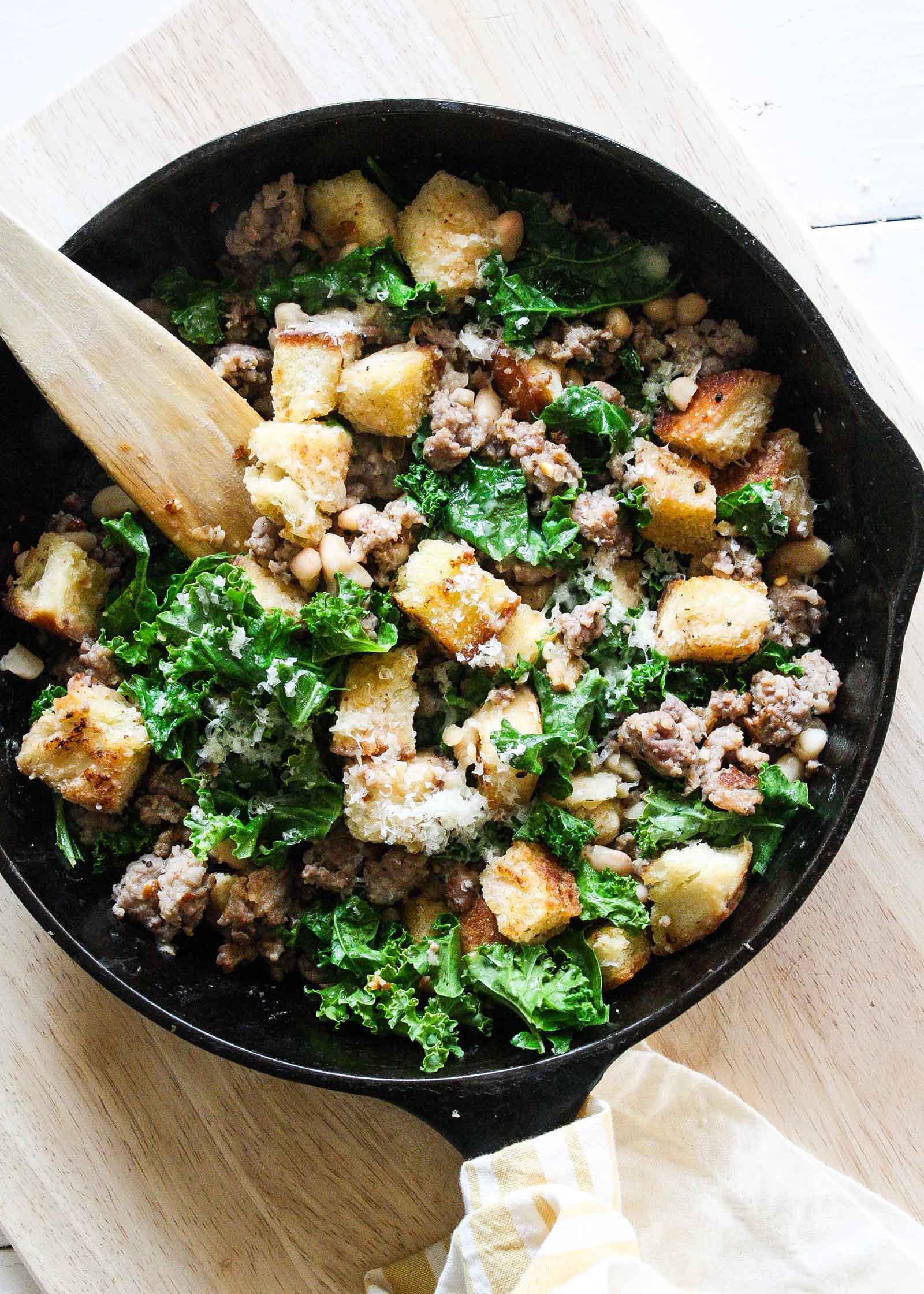 Budget-friendly dinners: Quick Sausage, Kale, and White Bean Skillet | Smitten Kitchen Everyday via Simply Recipes Budget-friendly dinners: Quick Sausage, Kale, and White Bean Skillet | Smitten Kitchen Everyday via Simply Recipes