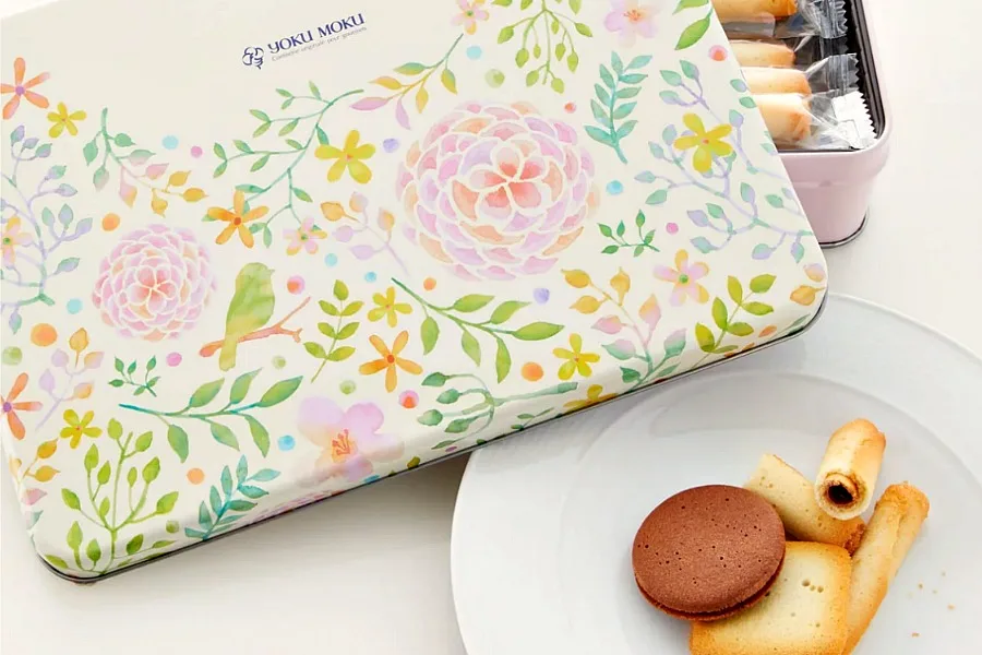9 favorite edible gourmet Mother's Day gifts: Yoku Moku gift cookie tins are outrageous! | Cool Mom Eats