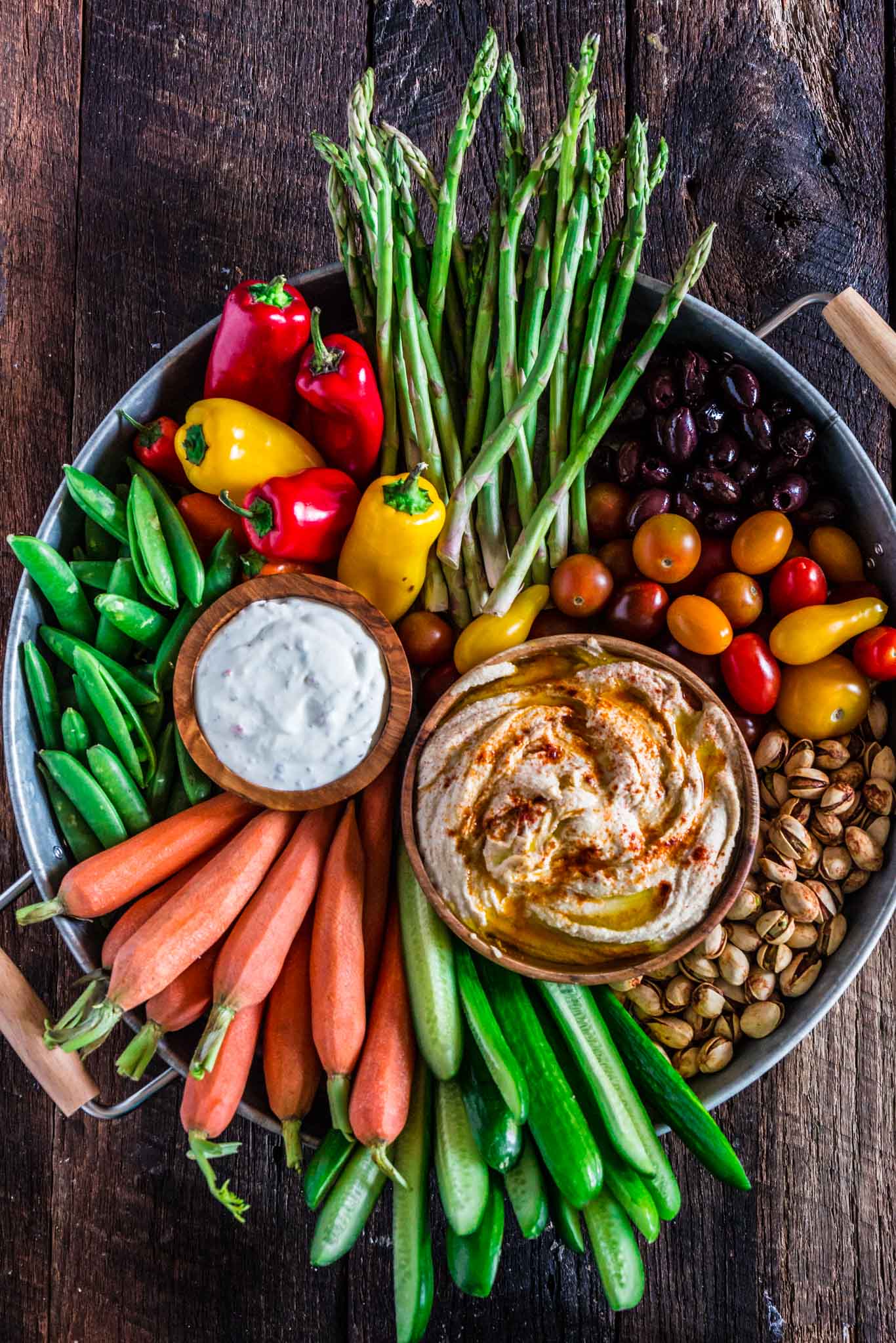 Best Mother's Day picnic recipes: Crudité Platter | Olivia’s Cuisine