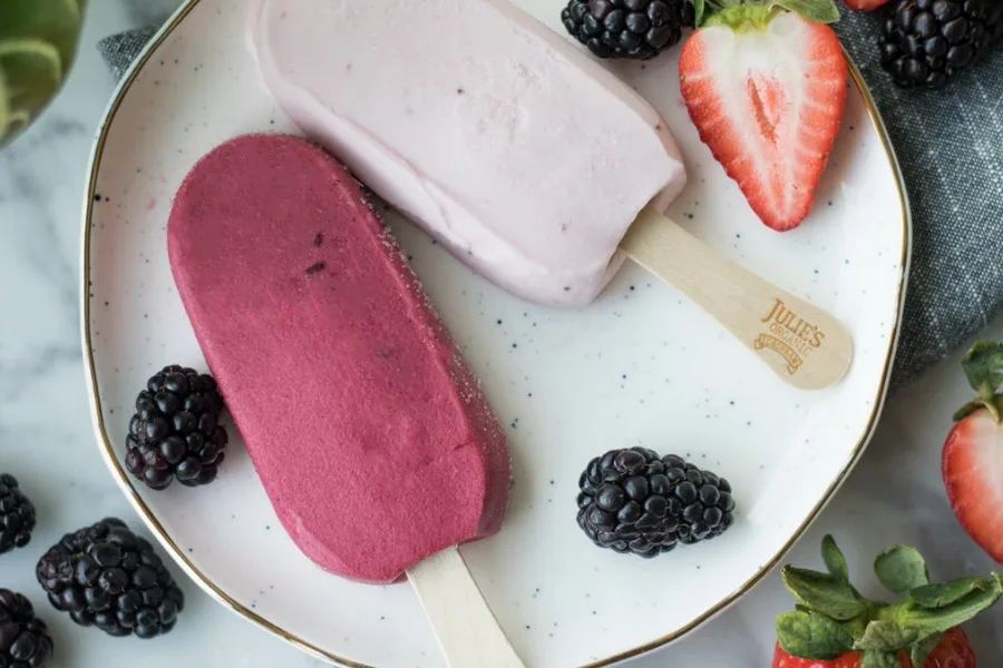 We found the best low-sugar popsicle brands and now summer can’t come soon enough.
