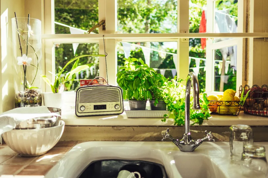 7 essential tips to be sure your vacation home rental kitchen is stocked and ready for cooking! (Or at least drinking coffee, right?)