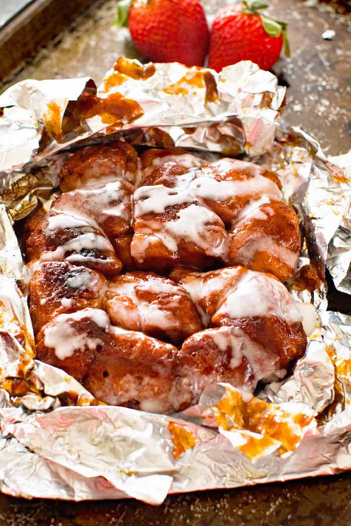 Simple camping recipes: Monkey Bread at Gimme Some Grilling