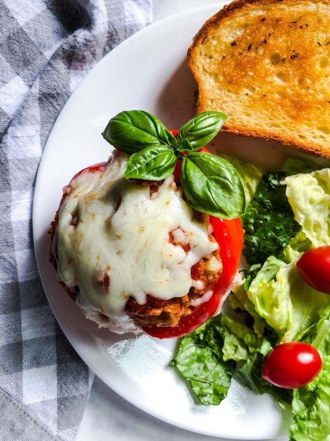 Summer Instant Pot recipes: Instant Pot turkey Italian stuffed peppers | Tiny Kitchen Capers