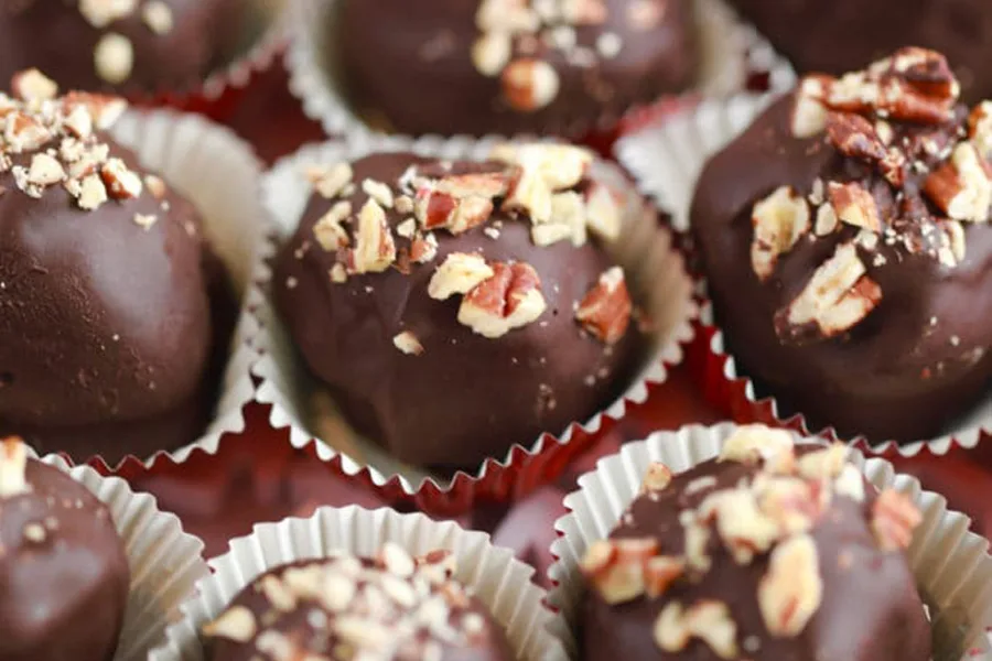 7 truly delicious no-bake cookie recipes that require no heat because SUMMER, Y’ALL