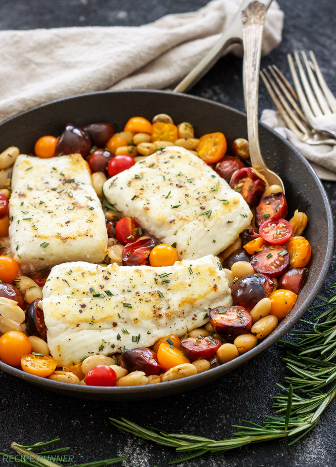 Deliciously simple dinners made with cherry tomatoes: Pan Seared Halibut with Rosemary Tomatoes and White Beans | Recipe Runner Deliciously simple dinners made with cherry tomatoes: Pan Seared Halibut with Rosemary Tomatoes and White Beans | Recipe Runner