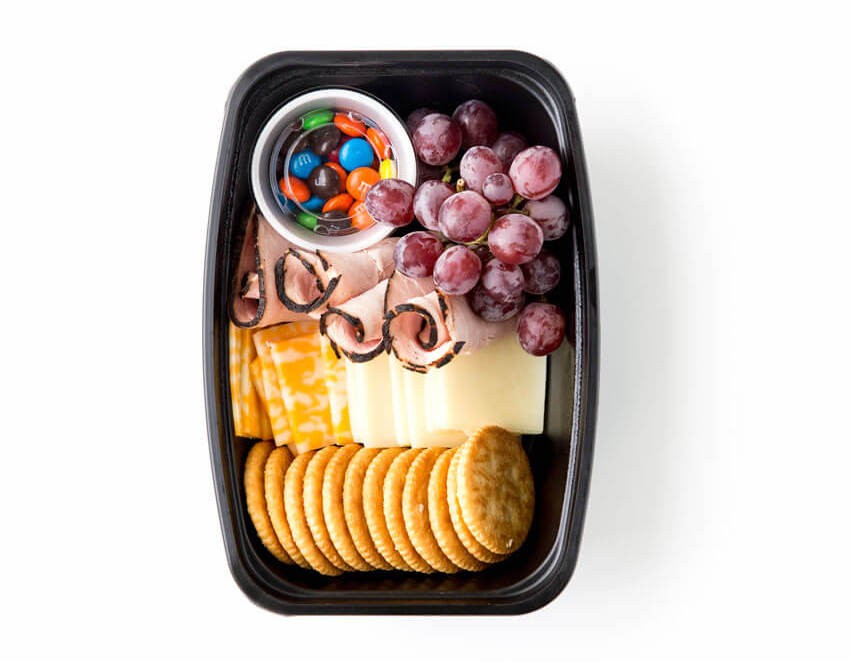 Picky eater school lunch fixes: DIY your own lunchables, for those who refuse to eat anything but, like this one at Eazy Peazy Mealz