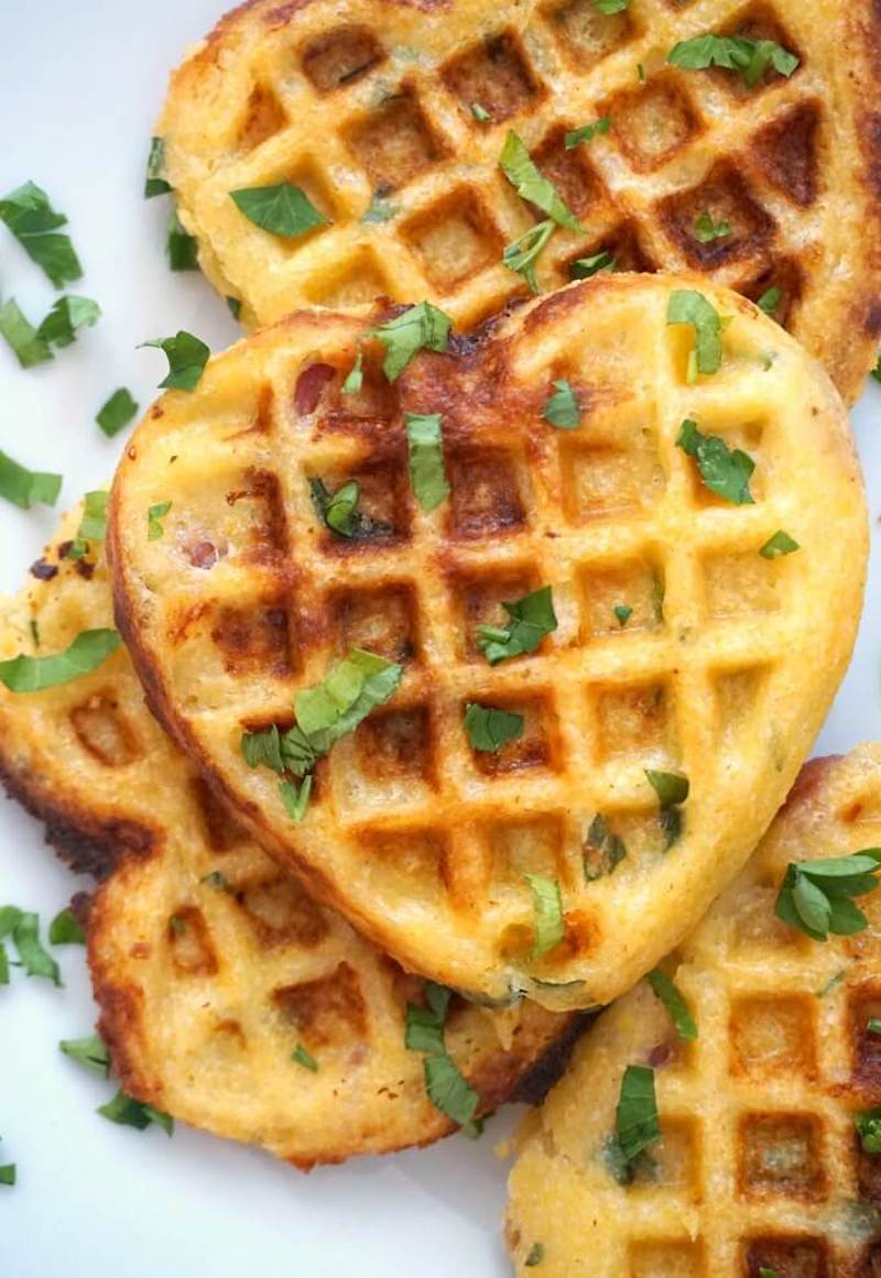 Weekly meal plan: Cornbread waffles with bacon and cheddar at My Gorgeous Recipes