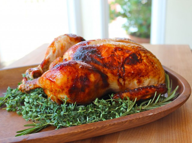 Honey Herb Roasted Chicken with a Honey-White Wine Drizzle from Tori Avey. Perfect Rosh Hashanah main course