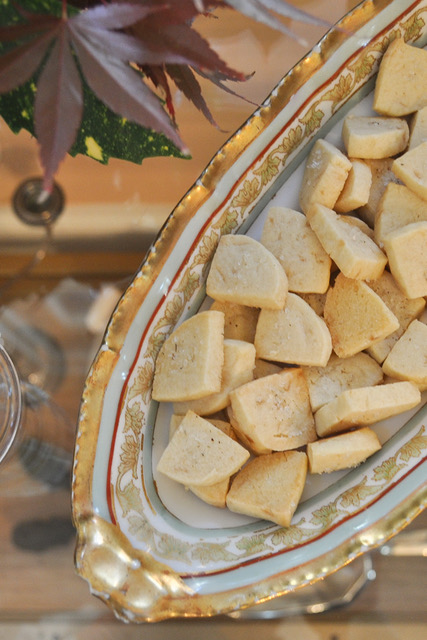 Easy holiday cookies: Lavender-salted shortbread cookies bites by Anne Wolfe Postic for Cool Mom Eats