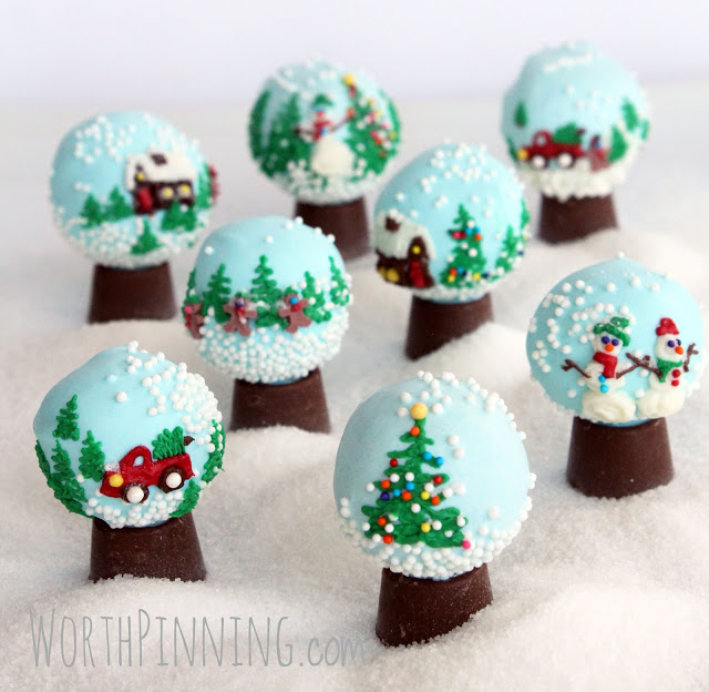 Holiday cookie balls to make with the kids: Cookie ball snow globes at Worth Pinning