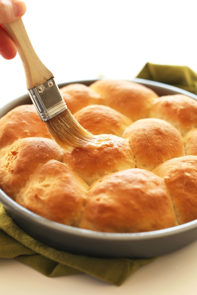 Dairy-free holiday side dishes: Simple Vegan Dinner Rolls | Minimalist Baker
