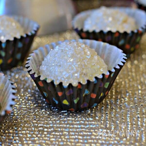 Holiday cookie balls to make with the kids: New Years Eve cookie ball at Kenarry