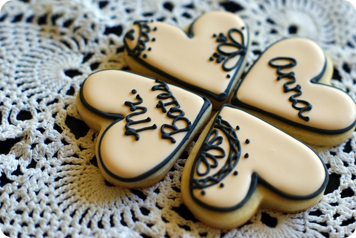Cool Valentine's cookies for teens: Downton Abbey Black Lace Valentine's Cookies from Bake at 350