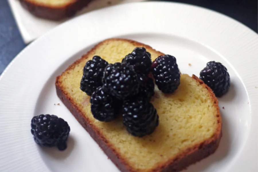 7 Easy Mother's Day cake recipes: Lemon Ricotta Pound Cake from One Hungry Mama